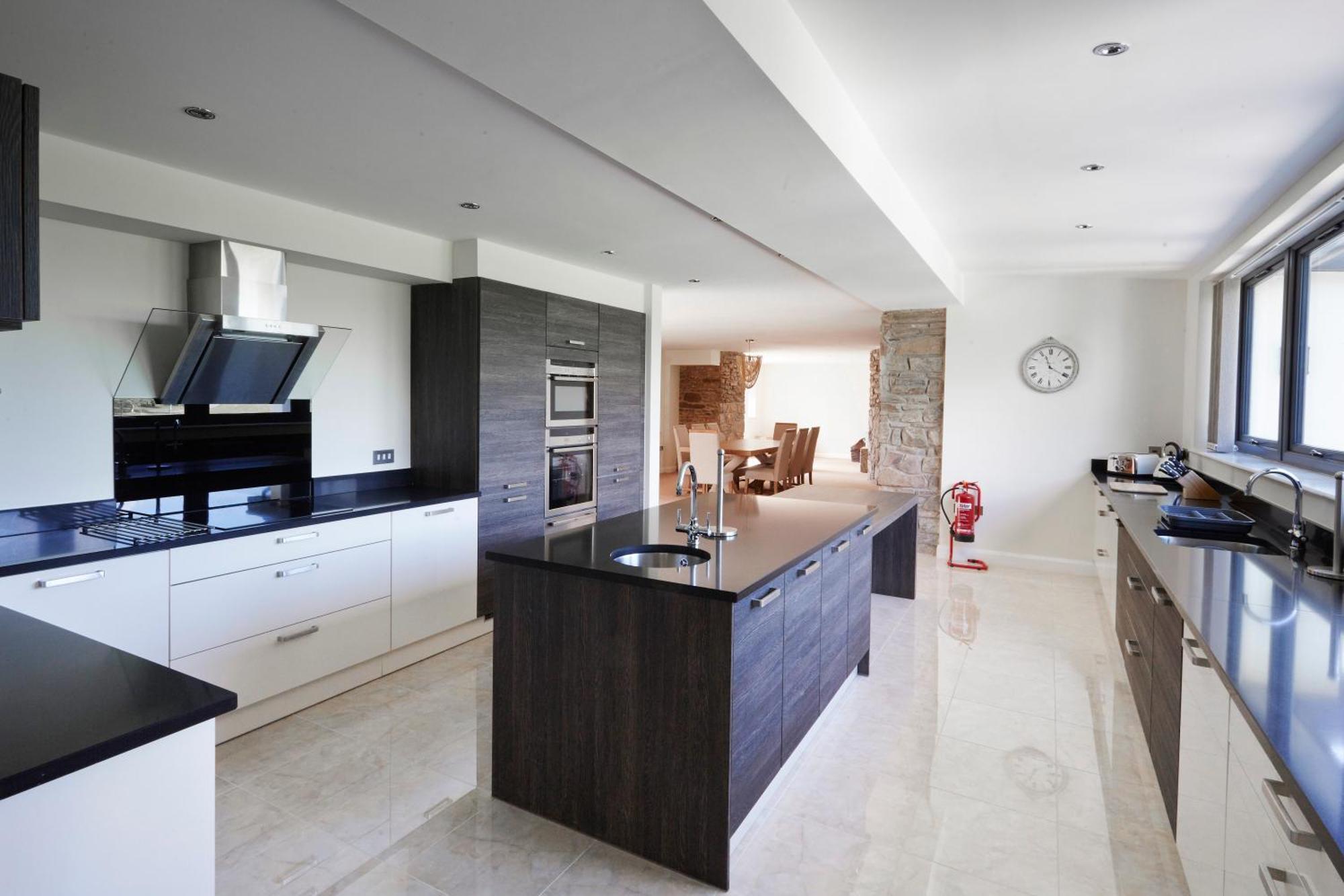 Hunter Lodges By Celtic Manor ニューポート エクステリア 写真